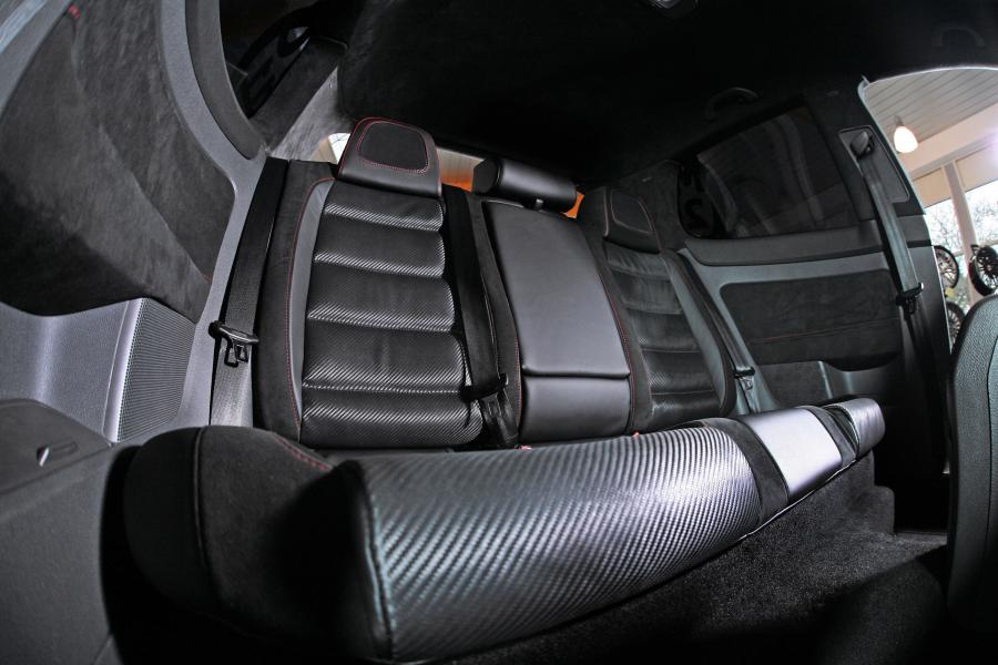  Volkswagen Golf GTi by SKN 2012 года  (фото 9 из 25)